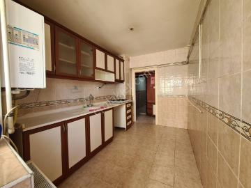 Ayvalı Kapalı Pazarı Karşısı Arakat 3 Cepheli Kiralık 3+1 Daire
