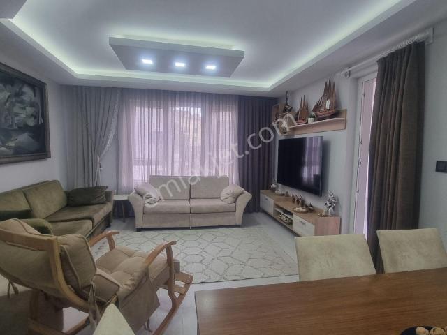 Ayvalı Kardeşlerde Katta Full Yapılı Asansörlü
