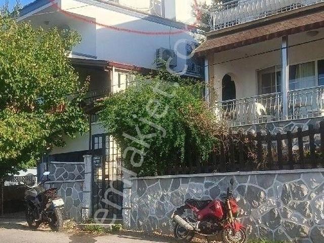 Ayvalık'ta Kapanmaz Deniz Manzaralı Kupon Villa