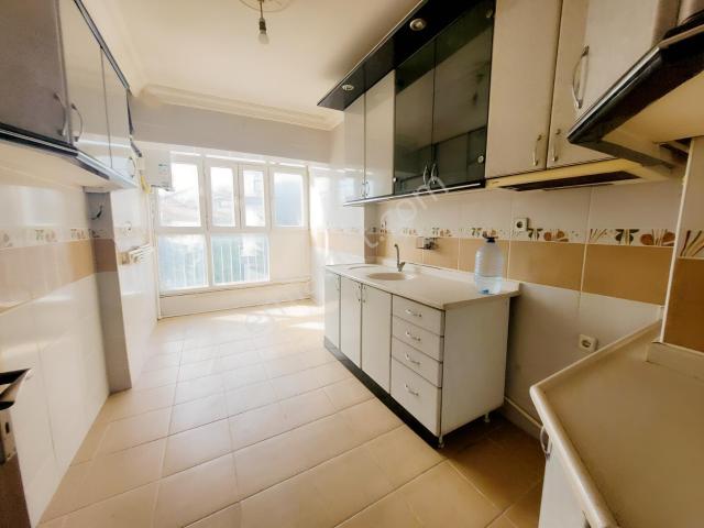 Ayvalı Rozet Sokakta 3+1 125 M2 Güneybatı Ferah Cepheli Daire !