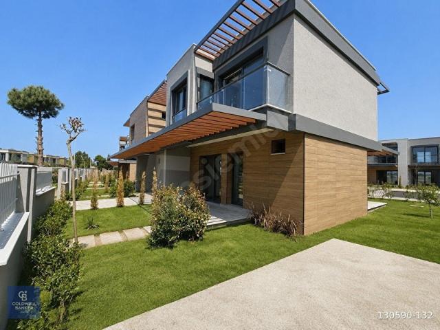 AYVALIK ALTINOVA SATILIK 3+1 VİLLA