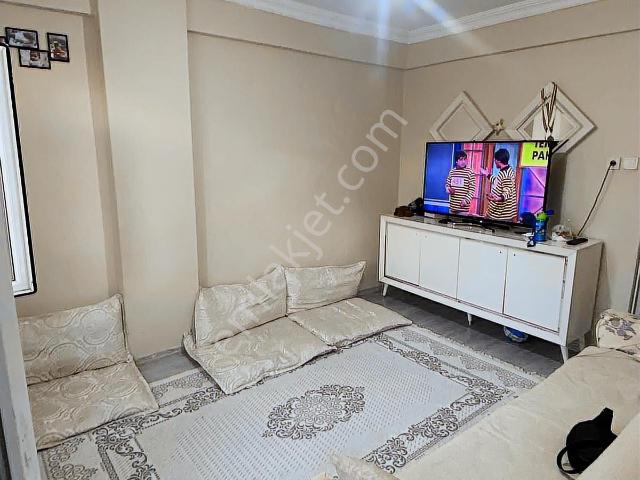 Ayvaz Gayrımenkul'den Bağcılar Barbaros Mah Satılık 2+1 Daire