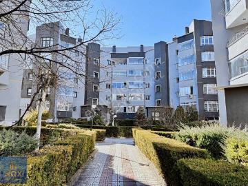 Ayyıldız Ahimesut Bulvar Yanı Site İçi Ara Kat Yapılı 3+1 Daire