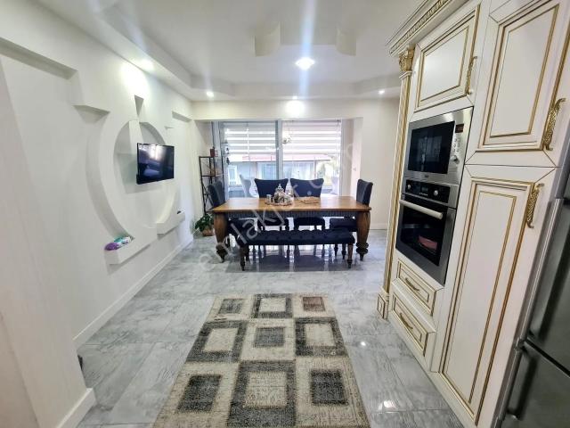 Ayyıldız Mh De 3 Katlı Kapalı Otopark özel Yapım 7+2 Lüks Villa