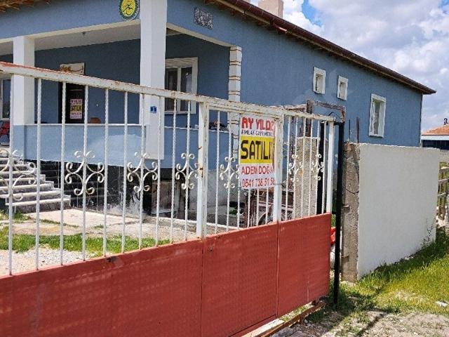 AYYILDIZ EMLAK dan satılık alhan mahallesin 230 metrekare müstakil ev