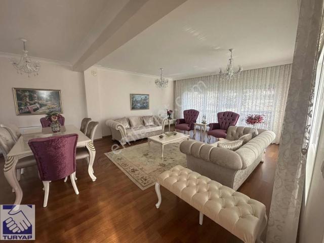 Çayyolu İlko Sitesinde Önü Açık Manzaralı, Özel Yapım Villa