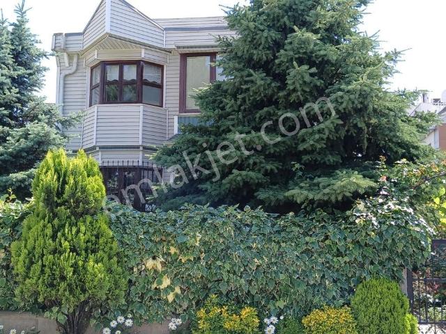 Çayyolu'nda Muhteşem Konumda Kiralık Villa
