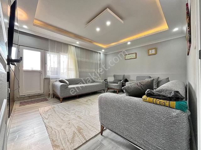 Az er Yapıdan Aile Yaşamına Uygun/yatırımlık 2+1 Fırsat Daire!