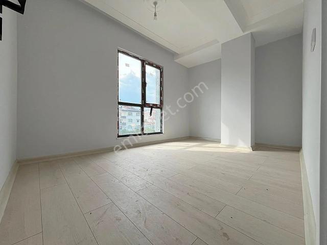 Az er Yapıdan Çerkezköy'de Arakat İskanlı Kiralık Daire