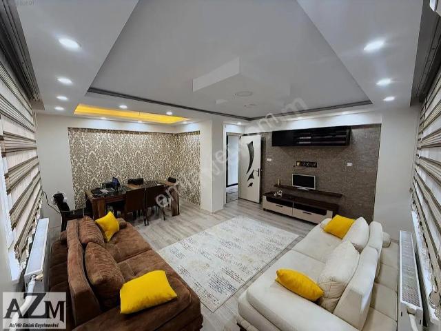 Azmir'den Geniş Ful Eşyalı Kiralık 100 M2 Çamlık'ta 2+1 Daire