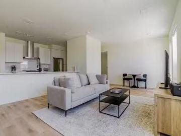 Azola Avery, 3801 North A W Grimes Blvd, Round Rock 1 Bedroo.
