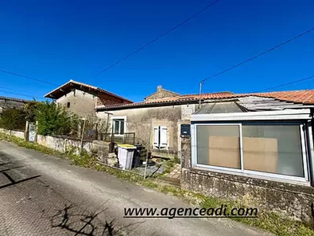 Azay le Brûlé 79400 Achat / Vente maison 4 pièces t4 au dernier étage