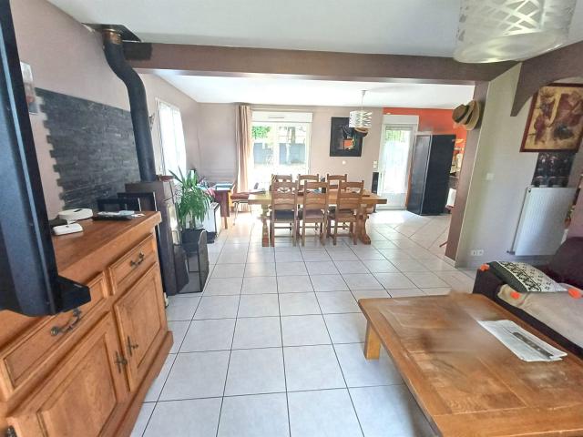 Azay le Rideau proche toutes commodités 140m² Azay le Rideau