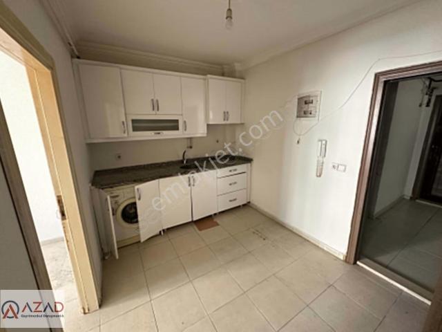 Azad Cafeler Sokağı Civarı Satlık 1+1 45 M2 Apart