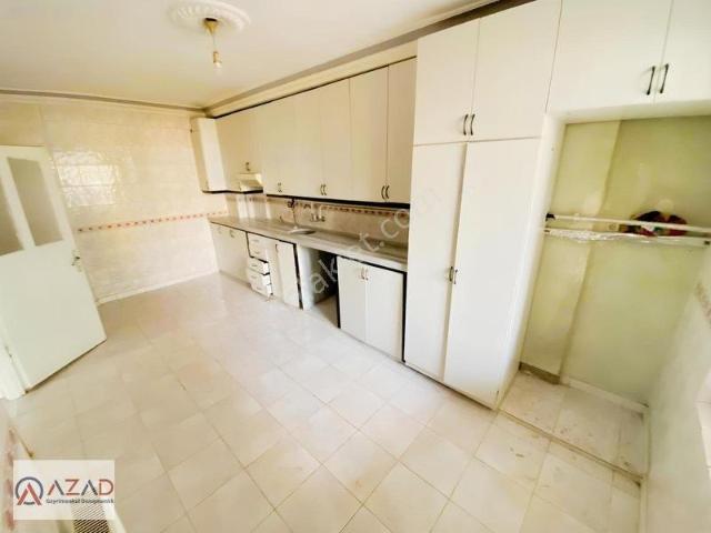 Azad can Sağlık Kabini Yanı Kiralık 3+1 130m2 Daire