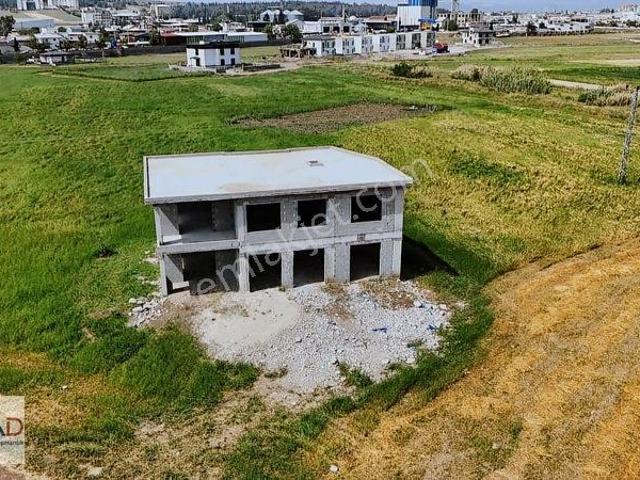 Azad Fakıuşağı 112 Arkası 530m2 Arsa 5+1 Villa Projeli