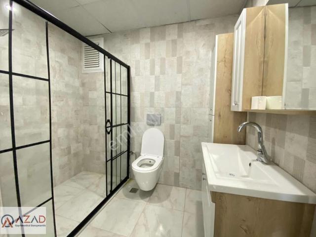 Azad fakıuşağı Mah.vali Konağı Civarı Kiralık 4+1 175m2 Daire