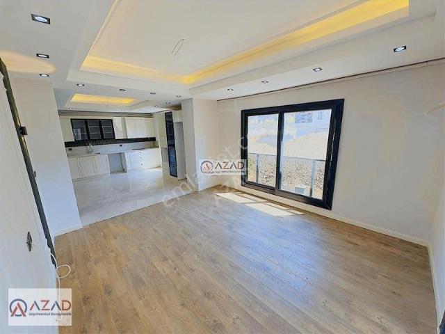 Azad fakıuşağında Toki Yolu Satılık 4+1 190m2 Lüks Sıfır Daire