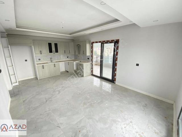 Azad fakıuşağı Toki Yolu Civarı Satılık 4+1 165m2 Açık Mutfak