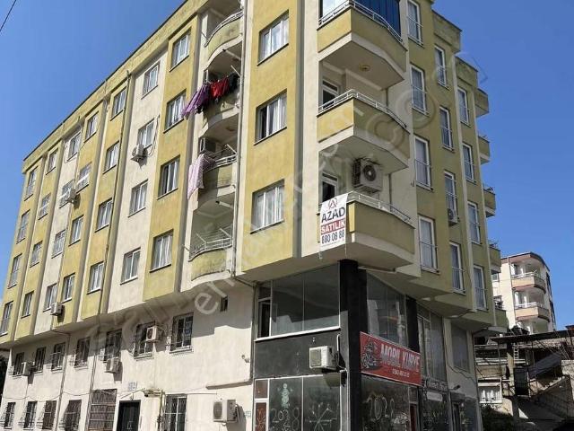 Azad raufbey Mah. Kara Cami Civarı Satılık 3+1 130m2 Daire