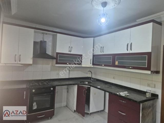 Azad yunusemre Mahallesınde Satılık 730 M² Arsalı 3+1 Mustakil