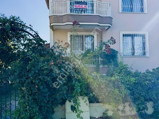 Azak Emlaktan Bayındırlık Villalarında Kiralık 7+1 Villa