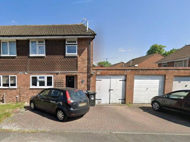 Azalea Way, Slough SL3, 3 bed property to rent, £2,000 pcm | PrimeLocation