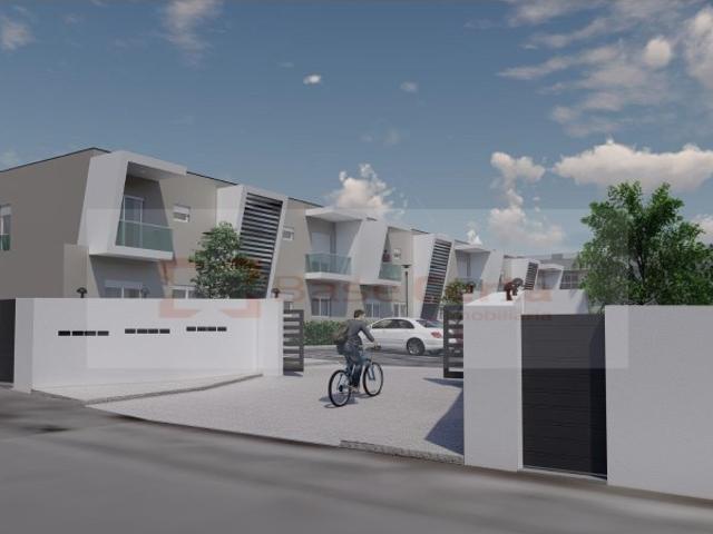 AZAMBUJA / CENTRO: Condomínio do Serrado Moradia T3