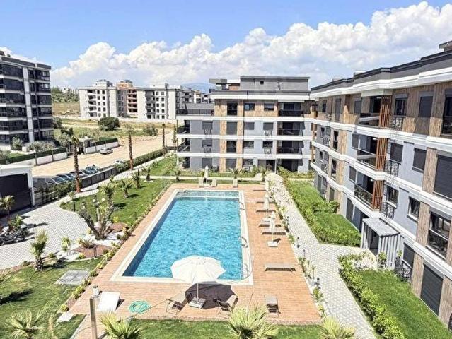 Azelyadan İnönü'de 3+1 ara kat consept site havuz cepheli