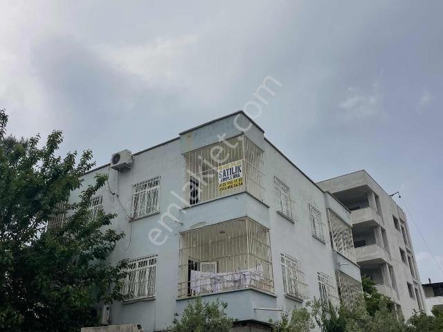 Aziz Emlaktan Arpaçsakarlarda Satılık Müstakil Ev