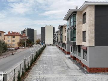 Azizhan'dan İstanbul Yoluna Cephe Kiralık 2+0 Eşyalı Daire