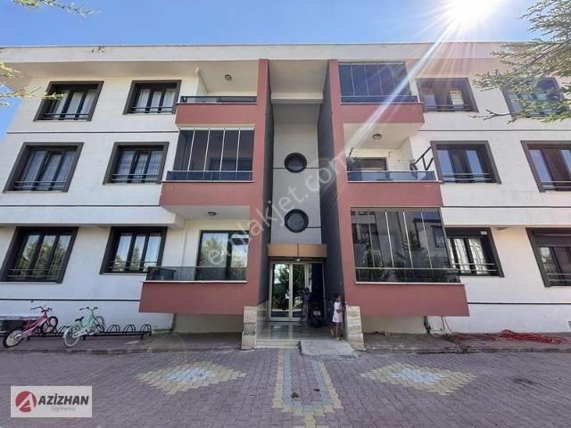 Azizhandan Kelebekler Vadisine Yakın Kiralık 2+1 Daire