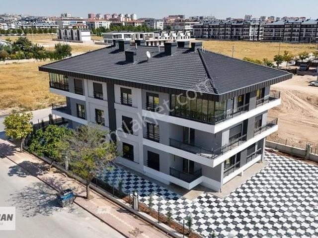 Azizhan'dan Yazırda 2+1 Lüx Eşyalı Daire