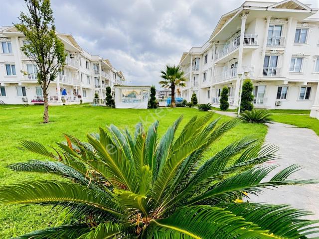 Aziziye Country Palace Sitesinde Köşe Konumda, Havuz Cephe 2+1