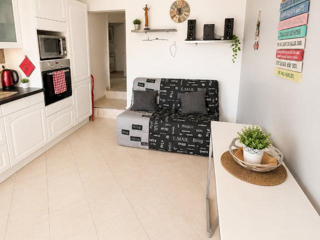 AZILONE AMPAZZA 20190 LOCATION T2 MEUBLÉ AVEC TERRASSE LIBRE DÉBUT OCTOBRE