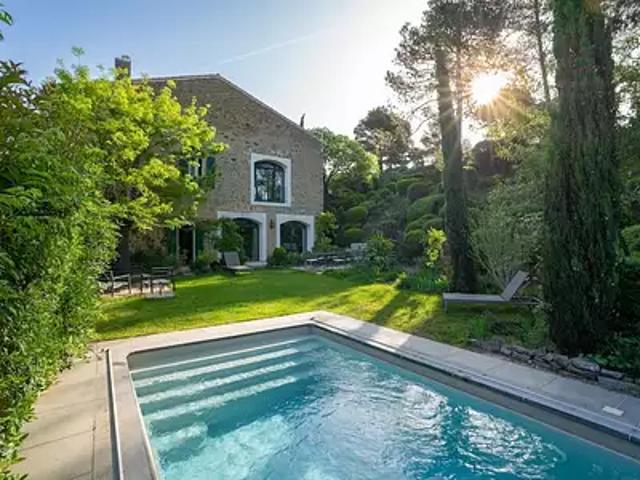 Azillanet 34210 Achat / Vente maison 7 pièces t7 piscine terrasse