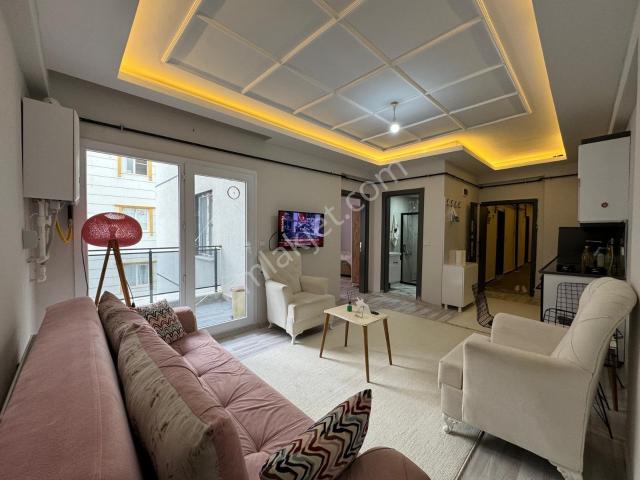Azk'den Özenle Dizayn Edilmiş 1+1 Ful Eşyalı Dairemiz Kiralıktır