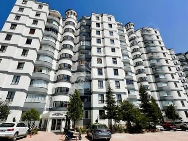 Azra Tatil Konutların Da Satılık 4+1 Arakat Bakımlı Daire