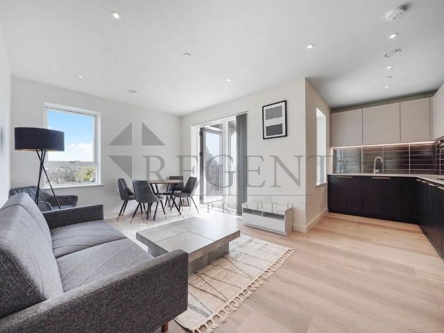 Azure House, Brook Road N8, 2 bed flat to rent, £2,500 pcm | PrimeLocation