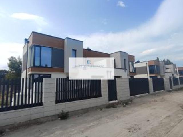 Łazy, ul. Modna, 162 m² Dom