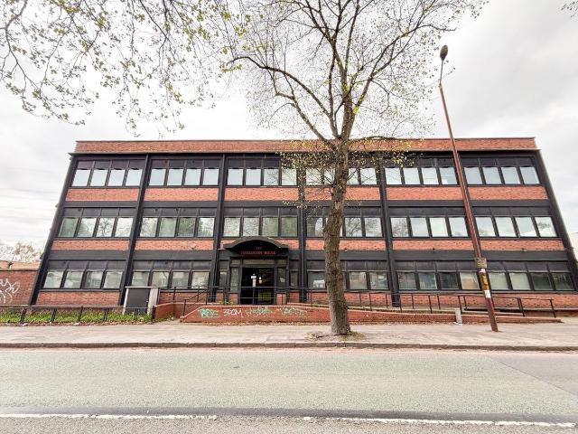 B3, Tomlinson House, 325, Tyburn Road, Birmingham B24, 1 bed flat to rent, £800 pcm | PrimeLocation