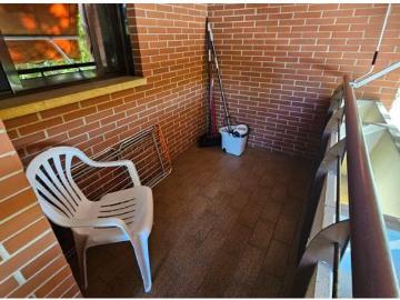 B0NITO PISO AMUEBLADO EN RESIDENCIAL CON PISCINA PARA ALQUILER TEMPORAL