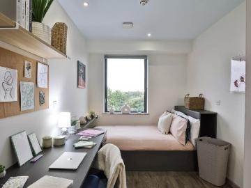 B16 Studios, Birmingham Has an Apartment
