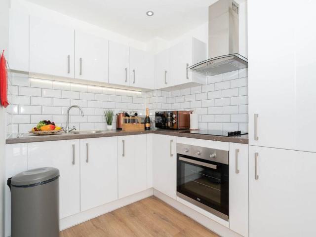 B1 2RJ, England, United Kingdom | 1 bed condo for rent #96247986 | Rentberry