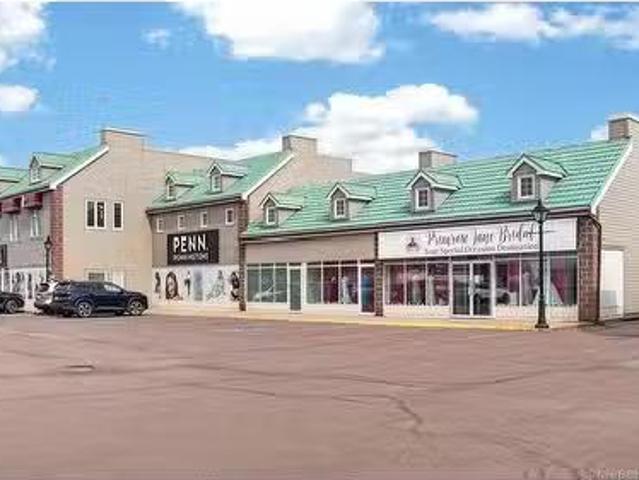 B2 2 And B Main St, Moncton, NB, E1C 1B9 commercial for leas.
