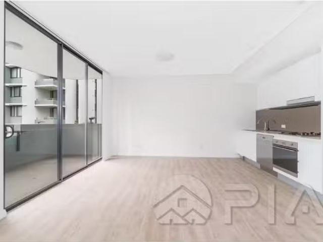 B306/99 101 Dalmeny Avenue, Rosebery Apartment for rent Liste.