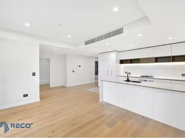 B307/2 Regent Street, Petersham Apartment for rent Listed by.