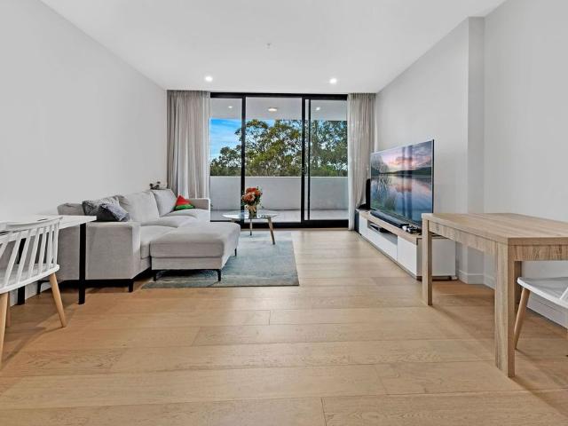 B309/888 Pacific Highway, Gordon