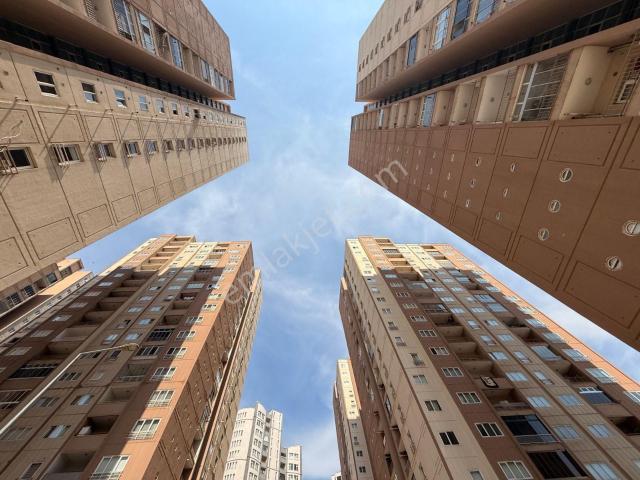 B.m Real Estate Satılık Fırsat 3+1 Daıre
