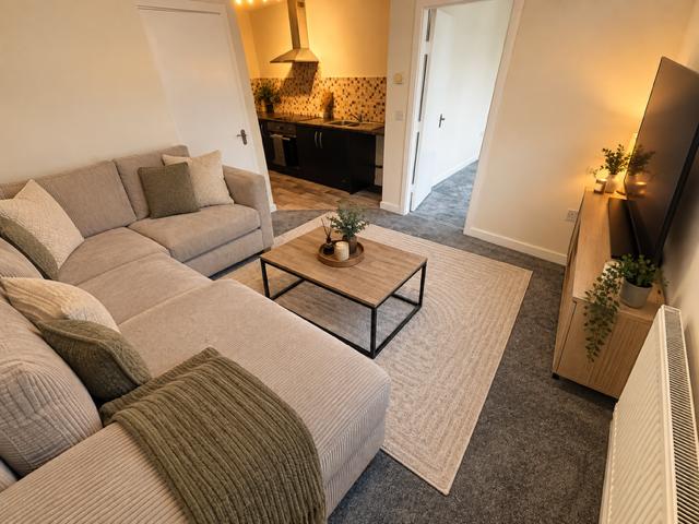 B Oxford Street, Ripley DE5, 1 bed flat to rent, £650 pcm | PrimeLocation
